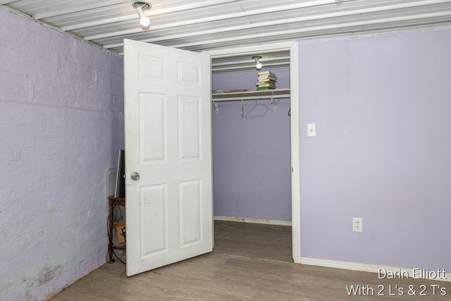 910 W Lincoln Avenue, Ionia City, MI 48846