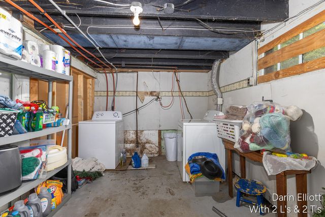 910 W Lincoln Avenue, Ionia City, MI 48846