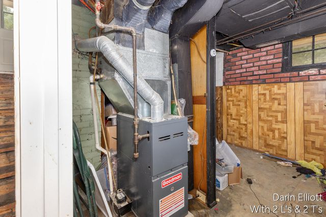 910 W Lincoln Avenue, Ionia City, MI 48846