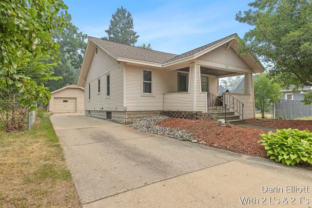910 W Lincoln Avenue, Ionia City, MI 48846