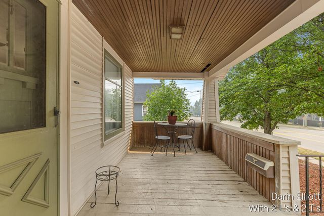 910 W Lincoln Avenue, Ionia City, MI 48846