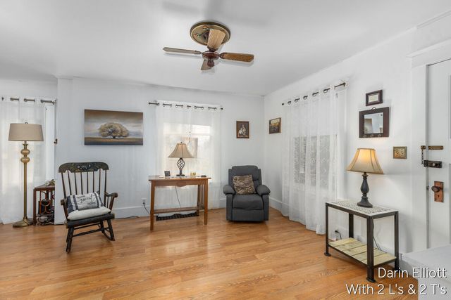 910 W Lincoln Avenue, Ionia City, MI 48846