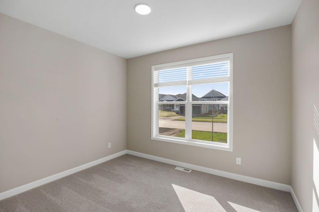 20137 Ginseng Way, Lakeville, MN 55044