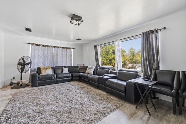 1000 Cadway Street, Santa Paula, CA 93060