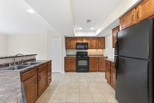 607 Hilton Circle, Collier Twp, PA 15071