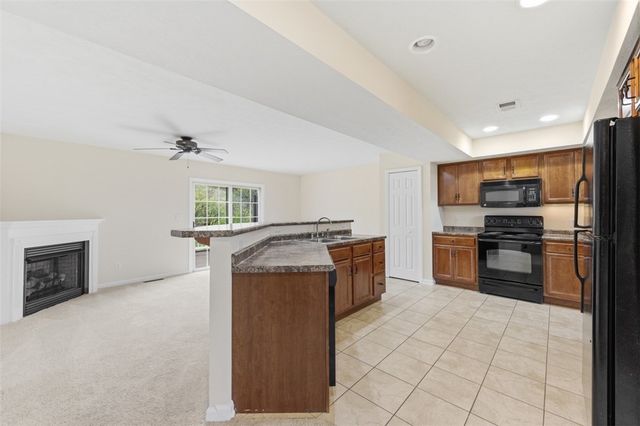 607 Hilton Circle, Collier Twp, PA 15071