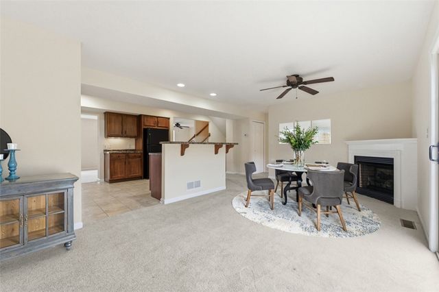 607 Hilton Circle, Collier Twp, PA 15071