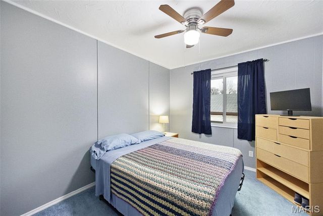 9946 Brook Avenue, St Louis, MO 63125