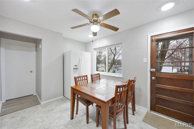 9946 Brook Avenue, St Louis, MO 63125