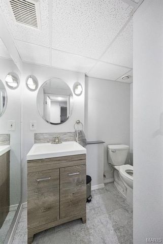 9946 Brook Avenue, St Louis, MO 63125