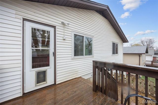 9946 Brook Avenue, St Louis, MO 63125