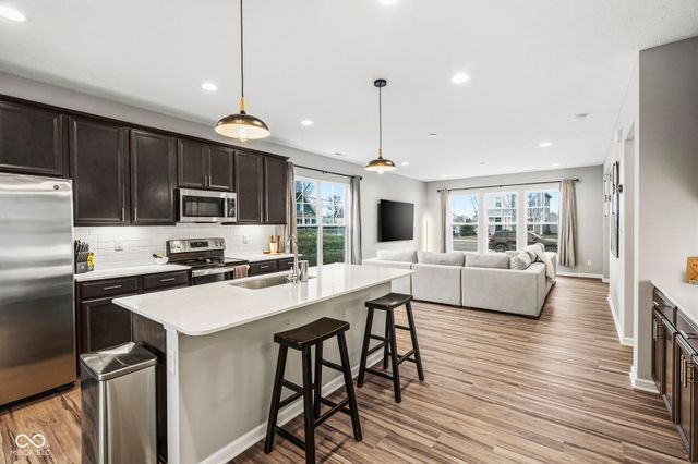 366 Steeples Boulevard, Indianapolis, IN 46222