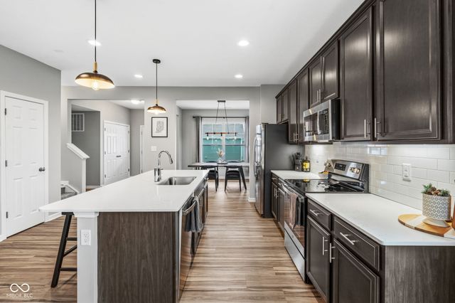 366 Steeples Boulevard, Indianapolis, IN 46222