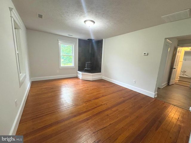18163 MONROVIA RD, Orange, VA 22960