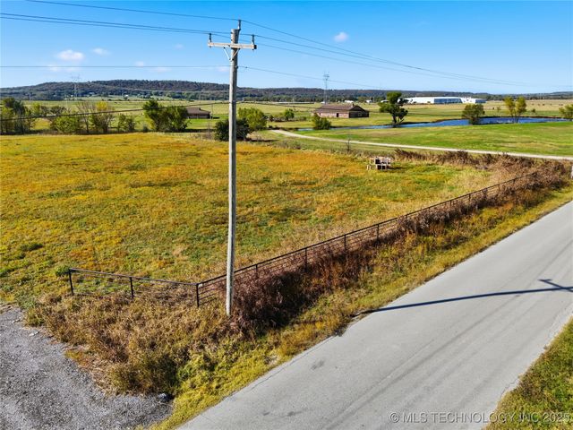 17624 S 49th West Avenue, Mounds, OK 74047