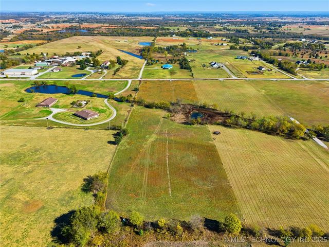 17624 S 49th West Avenue, Mounds, OK 74047