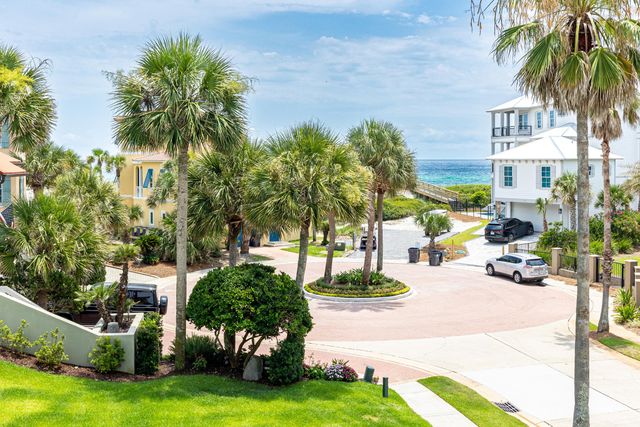 277 Rue Martine, Miramar Beach, FL 32550