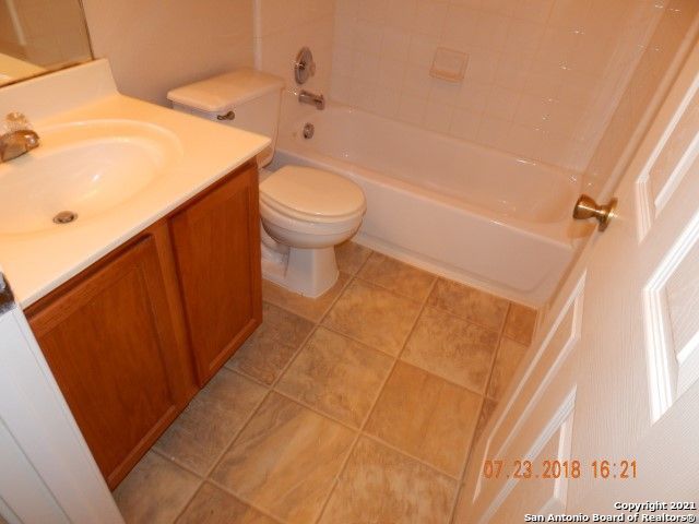 7127 Comet Manor, San Antonio, TX 78252
