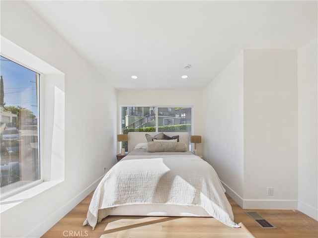 6148 Mount Angelus Drive, Los Angeles, CA 90042