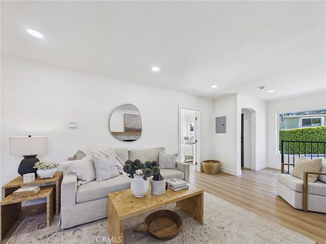 6148 Mount Angelus Drive, Los Angeles, CA 90042