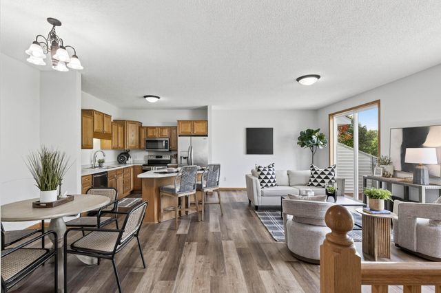 20061 Highview Avenue, Lakeville, MN 55044