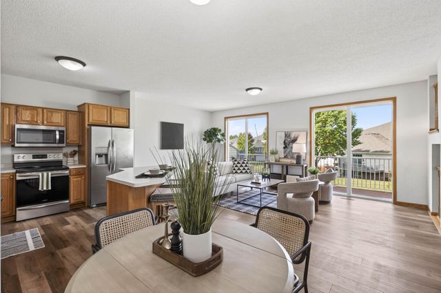 20061 Highview Avenue, Lakeville, MN 55044