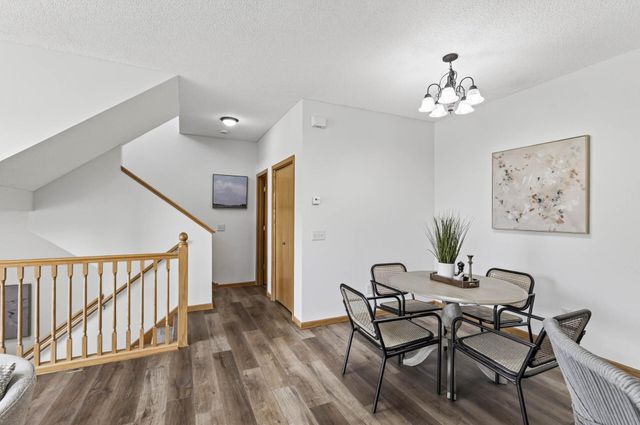 20061 Highview Avenue, Lakeville, MN 55044