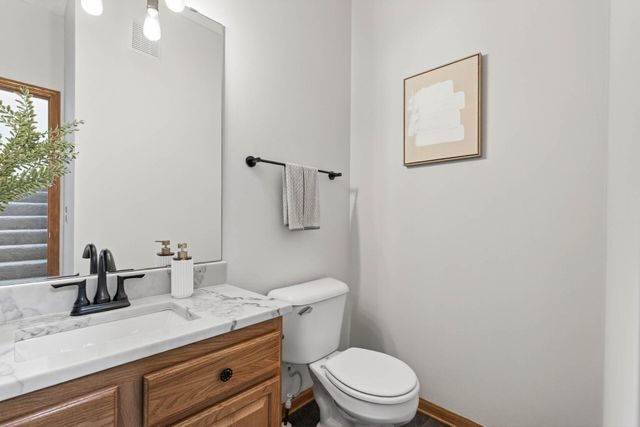 20061 Highview Avenue, Lakeville, MN 55044