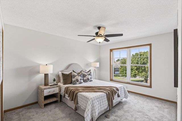 20061 Highview Avenue, Lakeville, MN 55044