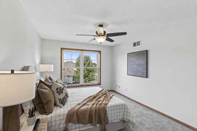 20061 Highview Avenue, Lakeville, MN 55044