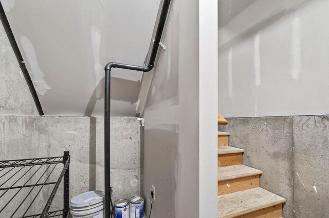 20061 Highview Avenue, Lakeville, MN 55044