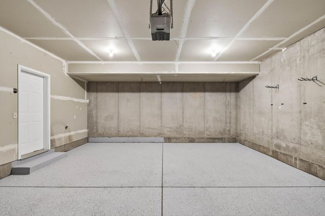 20061 Highview Avenue, Lakeville, MN 55044