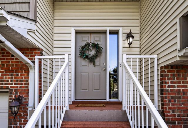 20061 Highview Avenue, Lakeville, MN 55044