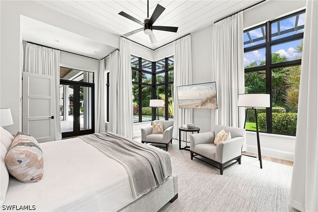 1300 Nautilus RD, Naples, FL 34102