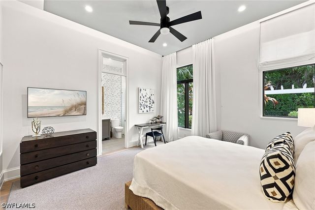 1300 Nautilus RD, Naples, FL 34102