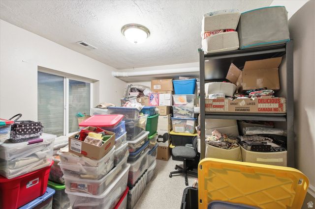 799 S 900 E, Springville, UT 84663