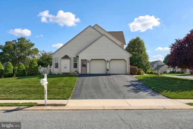 18 FERNDALE RD, Seven Valleys, PA 17360