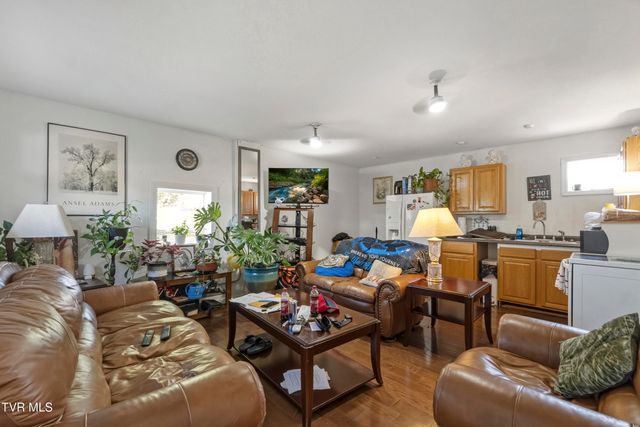 2735 Highway 107, Chuckey, TN 37641