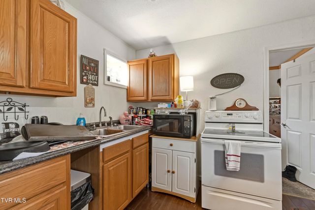 2735 Highway 107, Chuckey, TN 37641