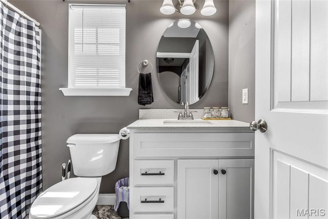 445 N Haven Drive, Farmington, MO 63640