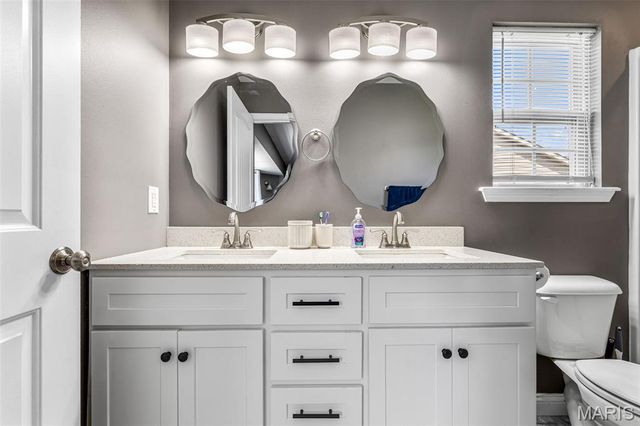 445 N Haven Drive, Farmington, MO 63640