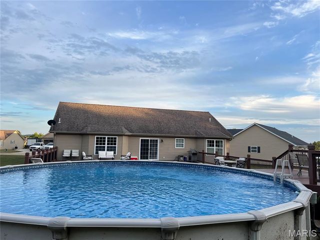 445 N Haven Drive, Farmington, MO 63640