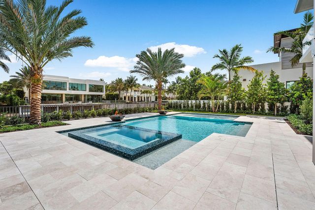 191 W Coconut Palm Road, Boca Raton, FL 33432