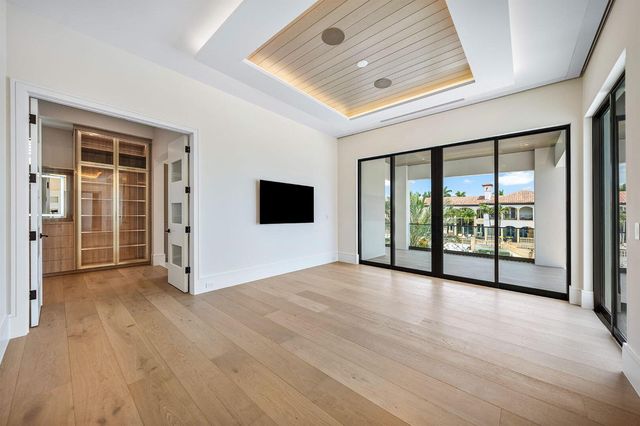 191 W Coconut Palm Road, Boca Raton, FL 33432