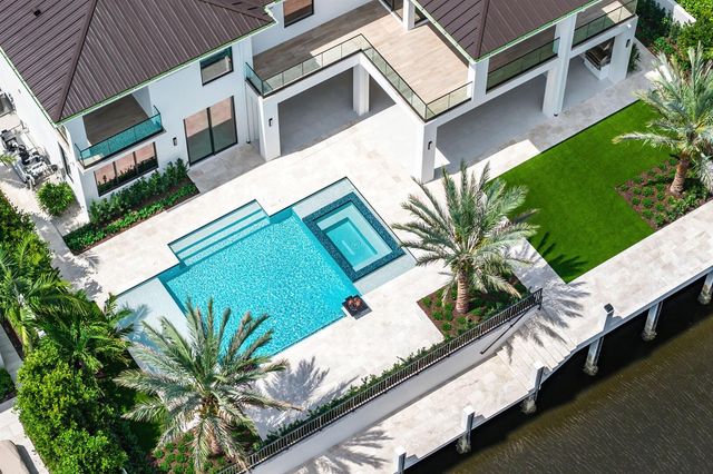191 W Coconut Palm Road, Boca Raton, FL 33432