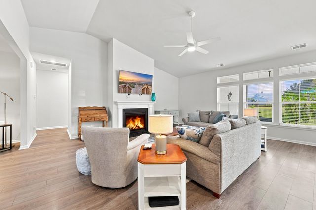5512 Whitebark Dr., Myrtle Beach, SC 29577