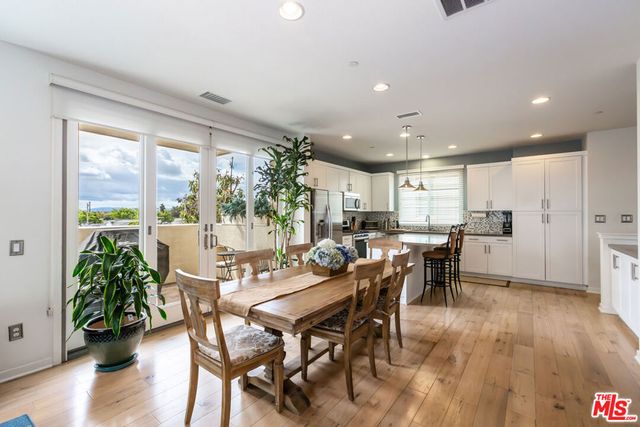 5547 Palm Drive, Hawthorne, CA 90250