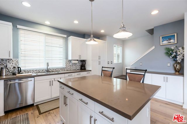5547 Palm Drive, Hawthorne, CA 90250
