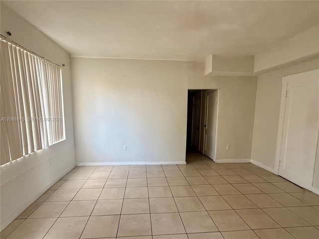 920 SW 9th Ct 1, Miami, FL 33130