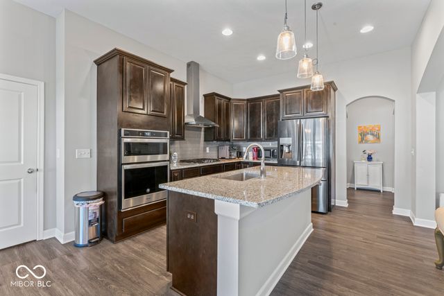 10780 Creekbed Circle, Fishers, IN 46038